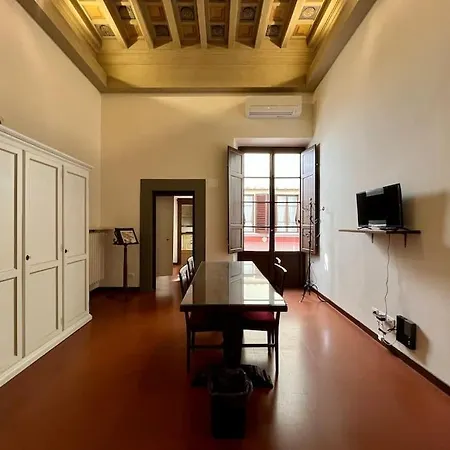 Unyca - Residenza Storica Lejlighed